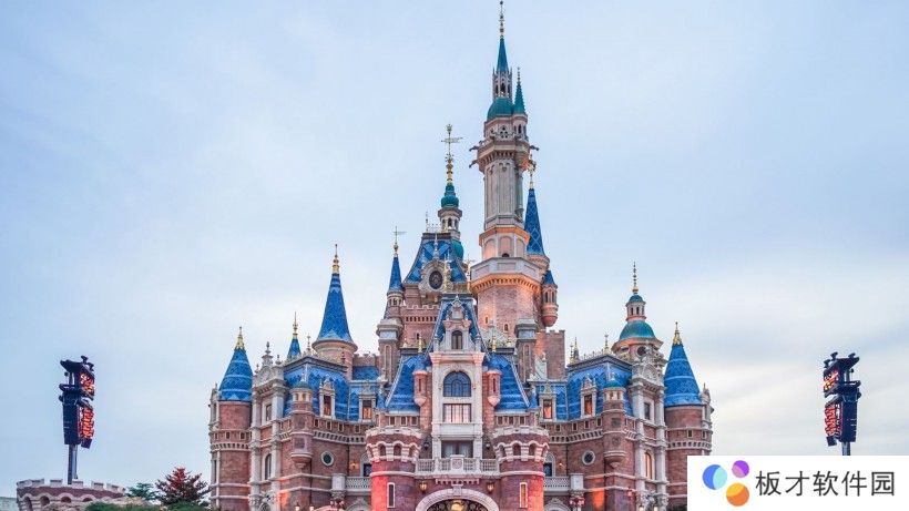 《抖音》迪士尼城堡夜晚背景图片高清原图分享